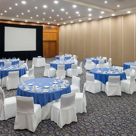 Hotel Camino Real Guadalajara Zapopan Exterior foto Ballroom